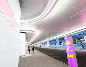 Vorfahrtsbereich Terminal 1 | Flughafen Frankfurt
