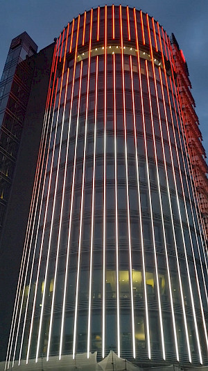 Turm der Hauptgeschäftsstelle der Sparkasse Pforzheim Calw