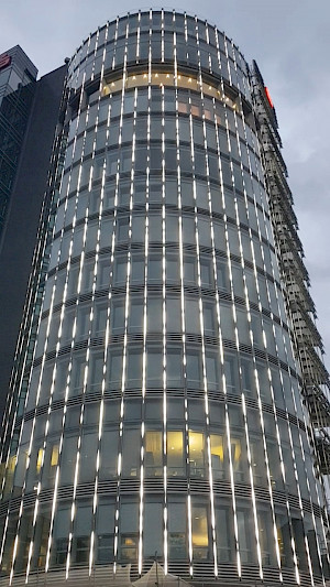 Turm der Hauptgeschäftsstelle der Sparkasse Pforzheim Calw